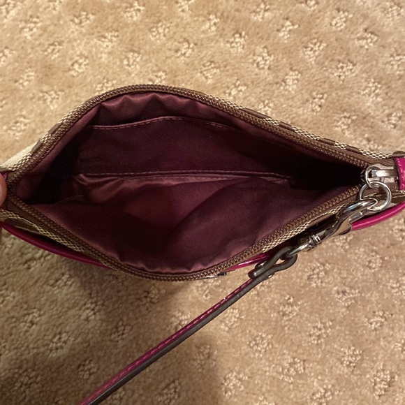 Coach clutch wristlet with pink strap - Picture 2 of 3